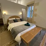 Bed & Breakfast Moon Malta Boutique With Rooftop Pool & Sea Views Of Valletta, Grand Harbour & Three Cities Cospicua