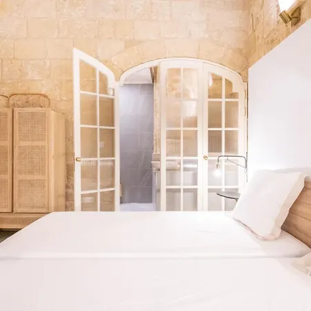 Moon Malta Boutique With Rooftop Pool & Sea Views Of Valletta, Grand Harbour & Three Cities Отель типа 
