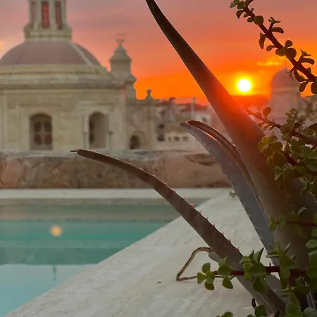 Moon Malta Boutique With Rooftop Pool & Sea Views Of Valletta, Grand Harbour & Three Cities