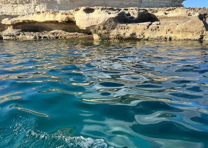 Moon Malta Boutique With Rooftop Pool & Sea Views Of Valletta, Grand Harbour & Three Cities 住宿加早餐酒店 Cospicua