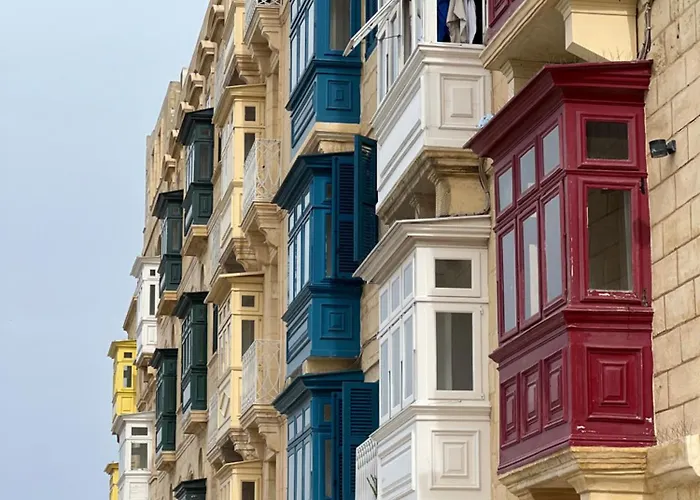 Moon Malta Boutique With Rooftop Pool & Sea Views Of Valletta, Grand Harbour & Three Cities