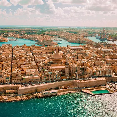 Moon Malta Boutique With Rooftop Pool & Sea Views Of Valletta, Grand Harbour & Three Cities *