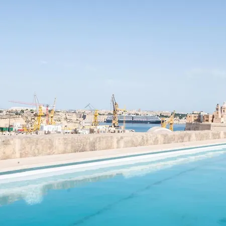 Moon Malta Boutique With Rooftop Pool & Sea Views Of Valletta, Grand Harbour & Three Cities *