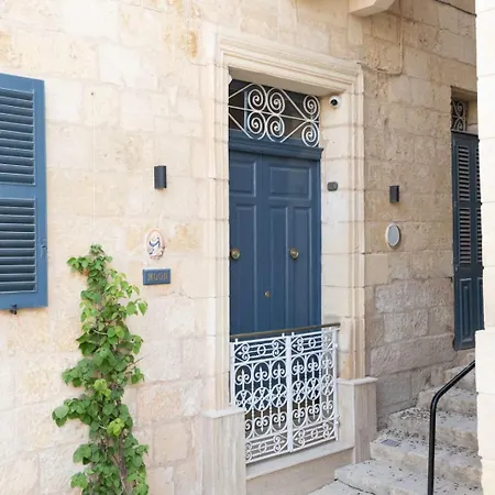 ベッド・アンド・ブレックファスト Moon Malta Boutique With Rooftop Pool & Sea Views Of Valletta, Grand Harbour & Three Cities Cospicua