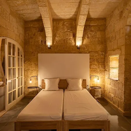 ベッド・アンド・ブレックファスト Moon Malta Boutique With Rooftop Pool & Sea Views Of Valletta, Grand Harbour & Three Cities 3*
