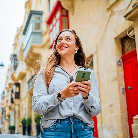 ベッド・アンド・ブレックファスト Moon Malta Boutique With Rooftop Pool & Sea Views Of Valletta, Grand Harbour & Three Cities 3*