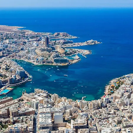 Moon Malta Boutique With Rooftop Pool & Sea Views Of Valletta, Grand Harbour & Three Cities Cospicua