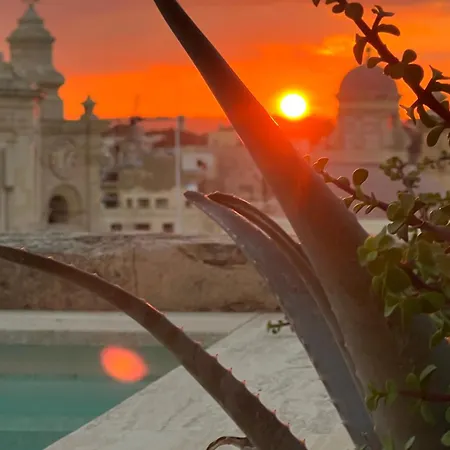 Moon Malta Boutique With Rooftop Pool & Sea Views Of Valletta, Grand Harbour & Three Cities