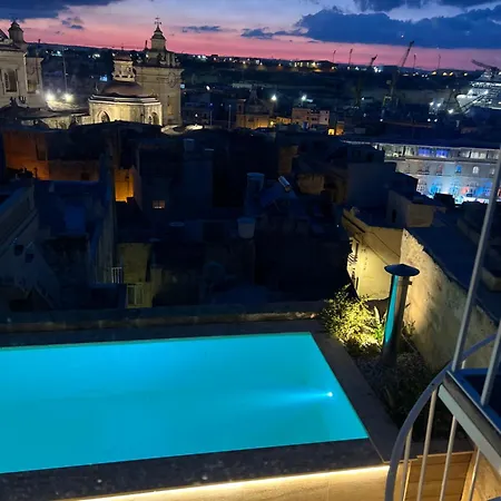 Moon Malta Boutique With Rooftop Pool & Sea Views Of Valletta, Grand Harbour & Three Cities Cospicua