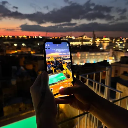 Moon Malta Boutique With Rooftop Pool & Sea Views Of Valletta, Grand Harbour & Three Cities 3* Cospicua