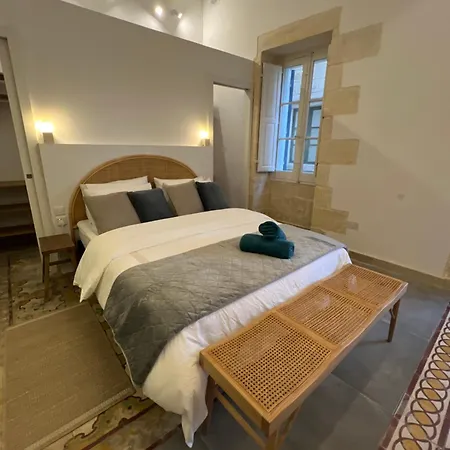 ベッド・アンド・ブレックファスト Moon Malta Boutique With Rooftop Pool & Sea Views Of Valletta, Grand Harbour & Three Cities Cospicua