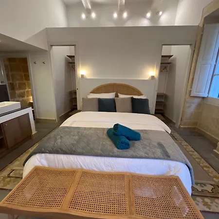 ベッド・アンド・ブレックファスト Moon Malta Boutique With Rooftop Pool & Sea Views Of Valletta, Grand Harbour & Three Cities