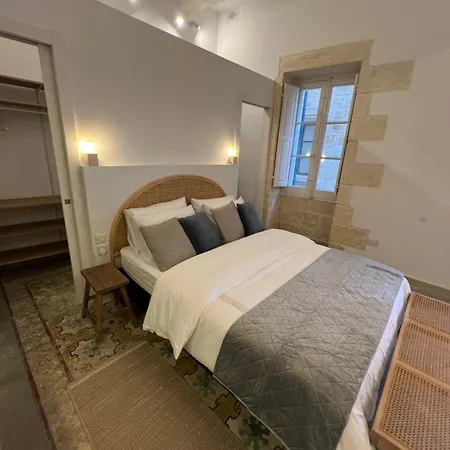 Moon Malta Boutique With Rooftop Pool & Sea Views Of Valletta, Grand Harbour & Three Cities 住宿加早餐酒店 3*