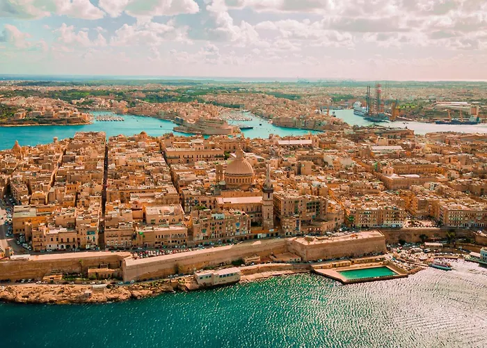 Moon Malta Boutique With Rooftop Pool & Sea Views Of Valletta, Grand Harbour & Three Cities 3*