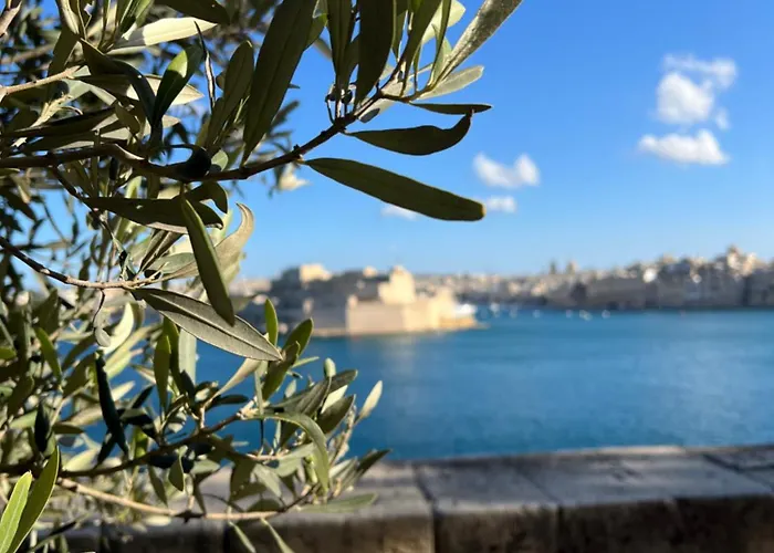 Moon Malta Boutique With Rooftop Pool & Sea Views Of Valletta, Grand Harbour & Three Cities Frühstückspension 3*