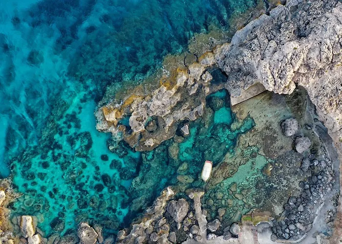 Frühstückspension Moon Malta Boutique With Rooftop Pool & Sea Views Of Valletta, Grand Harbour & Three Cities