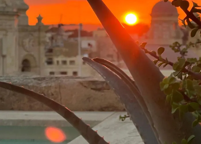 Moon Malta Boutique With Rooftop Pool & Sea Views Of Valletta, Grand Harbour & Three Cities