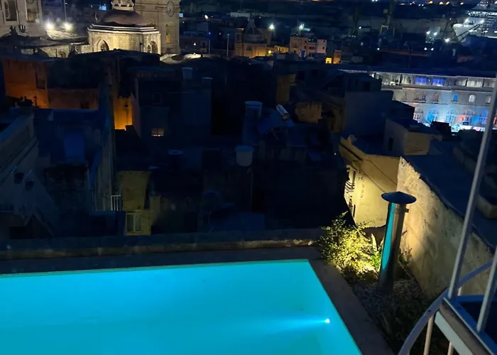 Moon Malta Boutique With Rooftop Pool & Sea Views Of Valletta, Grand Harbour & Three Cities Cospicua