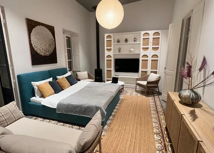 Moon Malta Boutique With Rooftop Pool & Sea Views Of Valletta, Grand Harbour & Three Cities