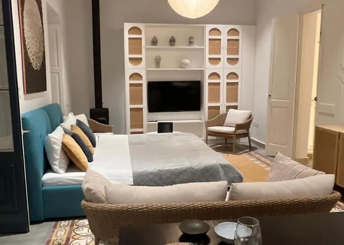 Moon Malta Boutique With Rooftop Pool & Sea Views Of Valletta, Grand Harbour & Three Cities Cospicua