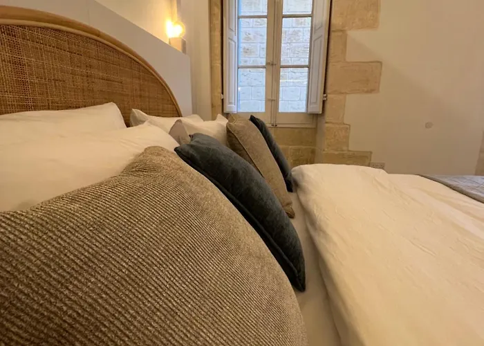 Moon Malta Boutique With Rooftop Pool & Sea Views Of Valletta, Grand Harbour & Three Cities B&B Cospicua