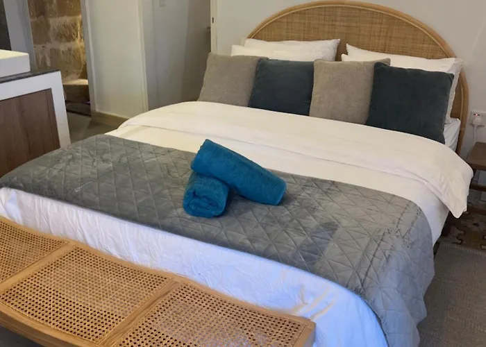 Moon Malta Boutique With Rooftop Pool & Sea Views Of Valletta, Grand Harbour & Three Cities Frühstückspension 3*