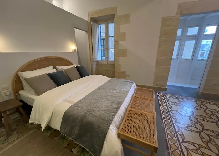 Moon Malta Boutique With Rooftop Pool & Sea Views Of Valletta, Grand Harbour & Three Cities B&B 3*